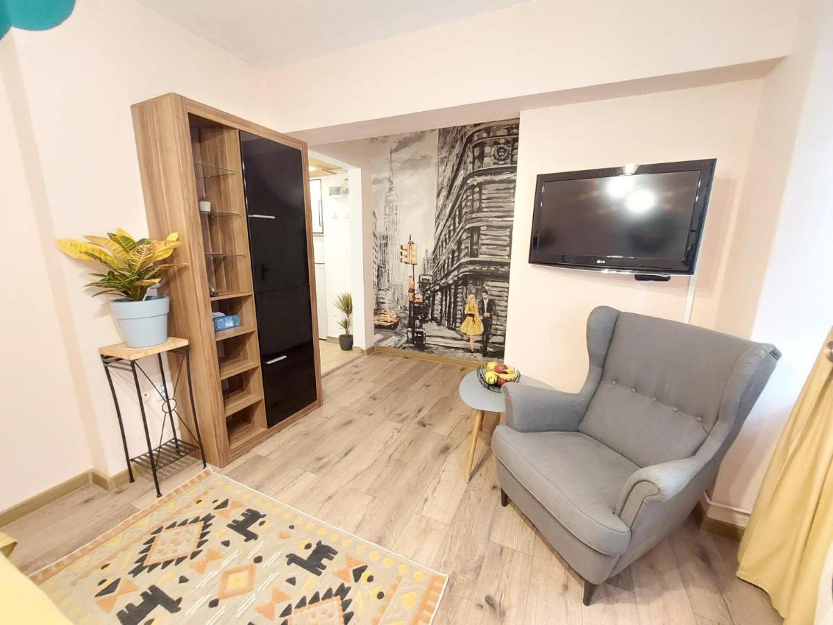 Laroka House Cosy Studio Universitate Bucarest Esterno foto