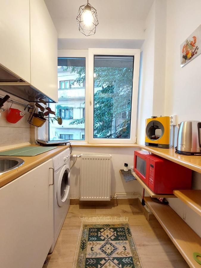 Laroka House Cosy Studio Universitate Bucarest Esterno foto